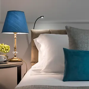 La Hotel