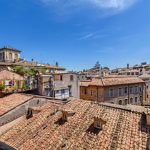 Bb Il Re Reginella Roma
