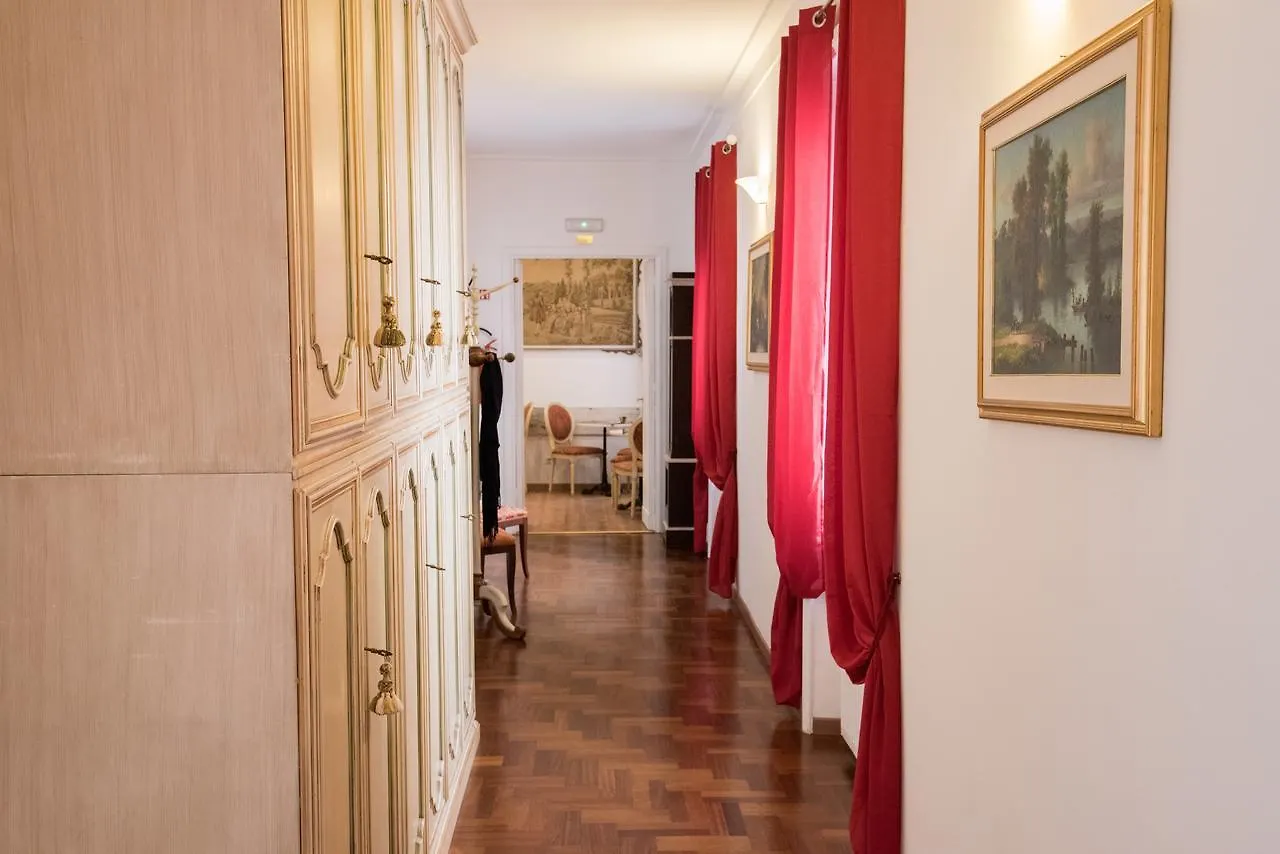 Domus Giulia Bed & Breakfast Rome