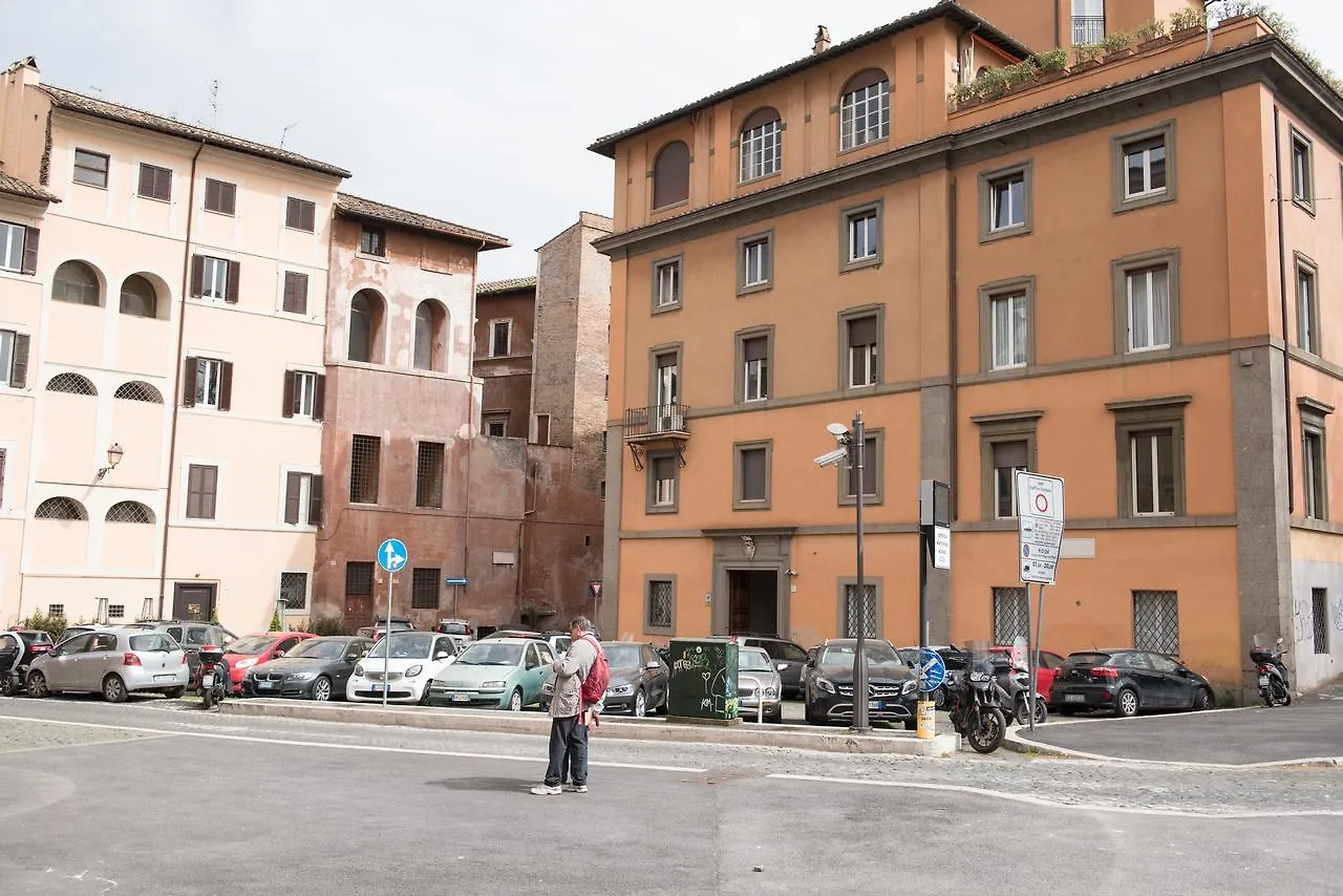Domus Giulia Bed & Breakfast Rome